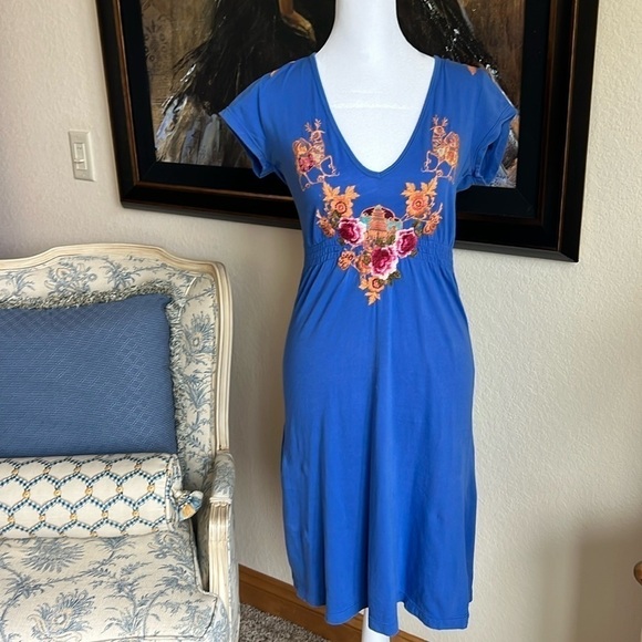 GUC Johnny Was Blue Embroidered Dress Size S - Picture 1 of 7